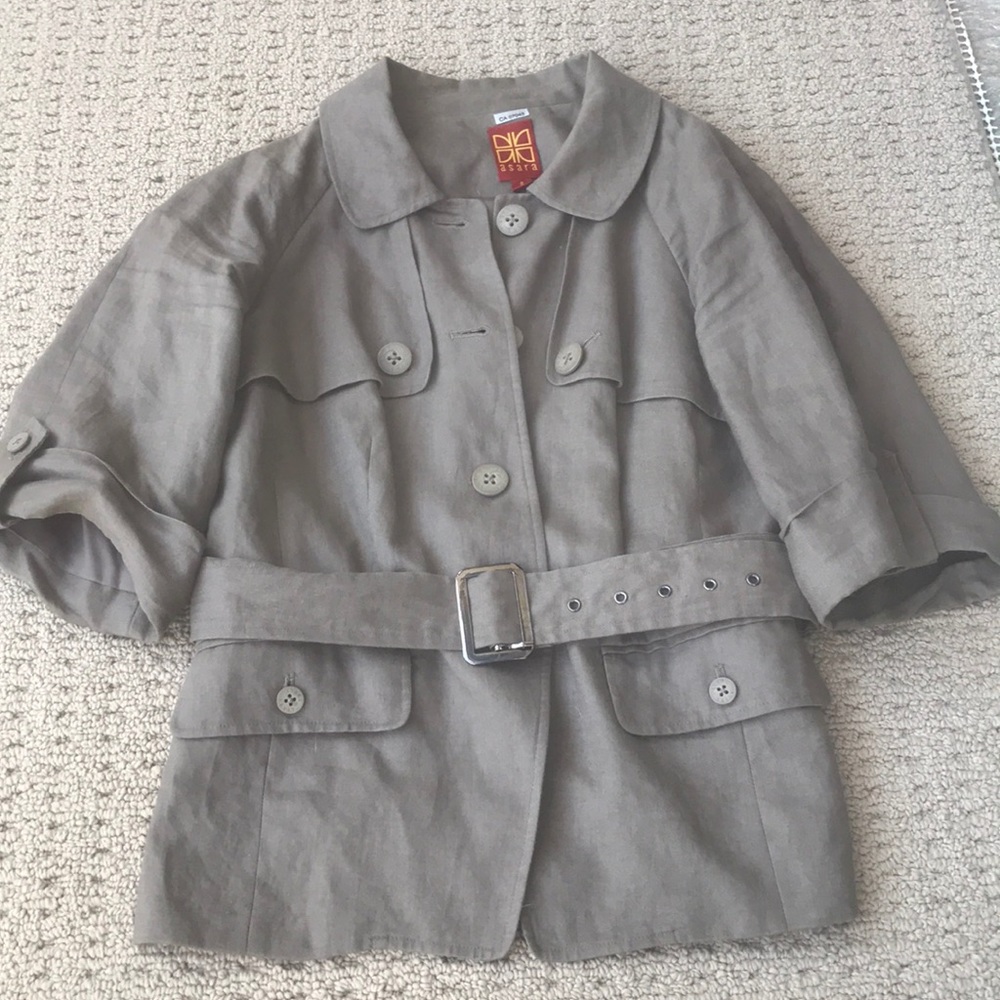 Asara Linen Jacket. - Picture 2 of 8